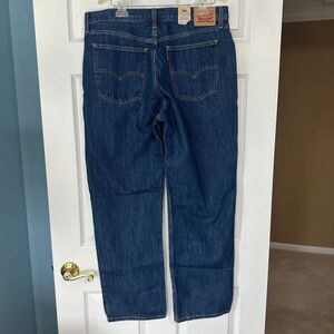 Women's Levi's Low Pro Classic Straight Leg Jeans Size 32 NWT $79.50